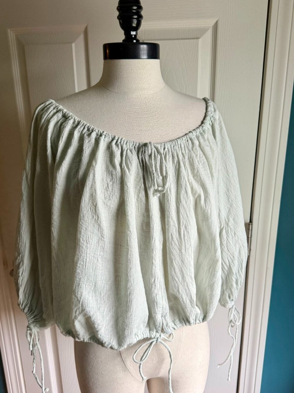 Petal & Pup Blouse - Size US4 (but fits larger)